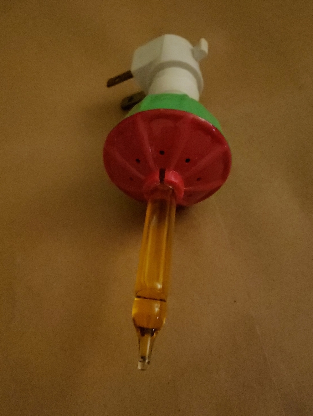 Holiday Bubbling Night Light - Picture 4 of 5